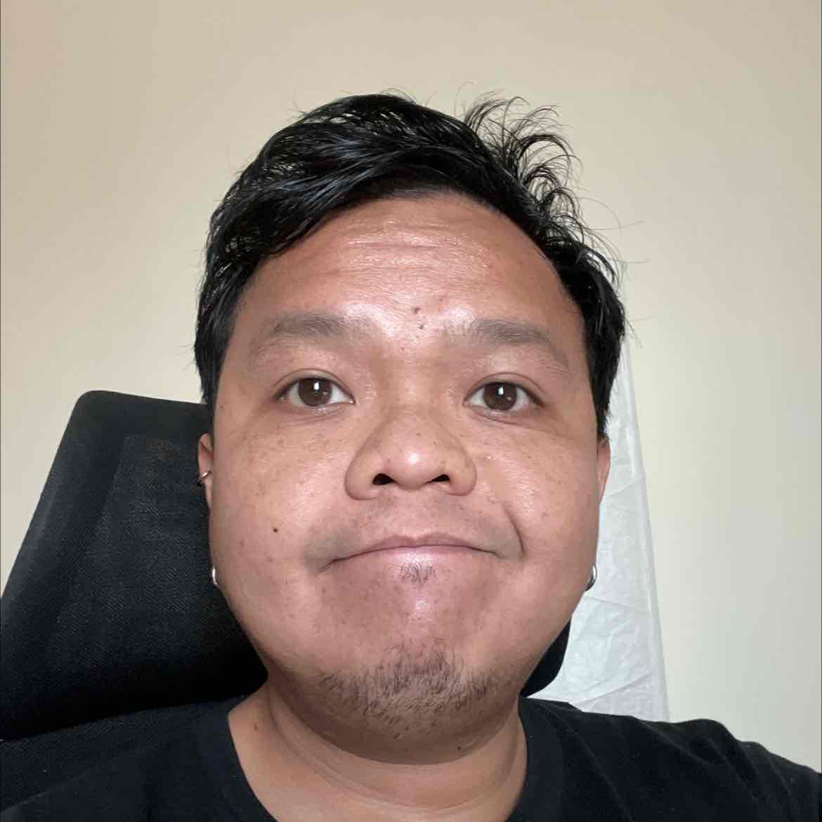 Mikhel Magpuyo