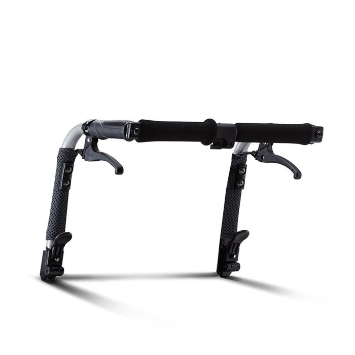 كرسي يدوي متحرك من كارما اس-ارجو رمادي/ بي فضي 18" 106في24دبليو.بي