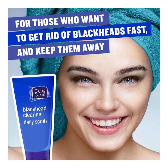 مقشر لإزالة الرؤوس السوداء من كلين اند كلير