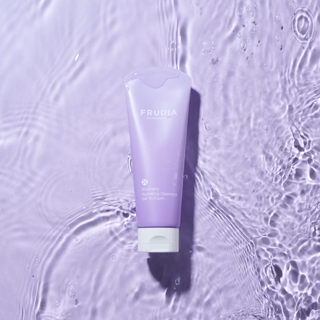 Frudia Blueberry Hydrating Cleansing Gel To Foam 145ml