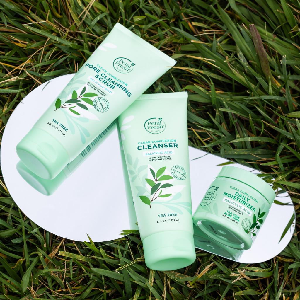 Petal Fresh Pure Clear Complexion Cleanser 177ml