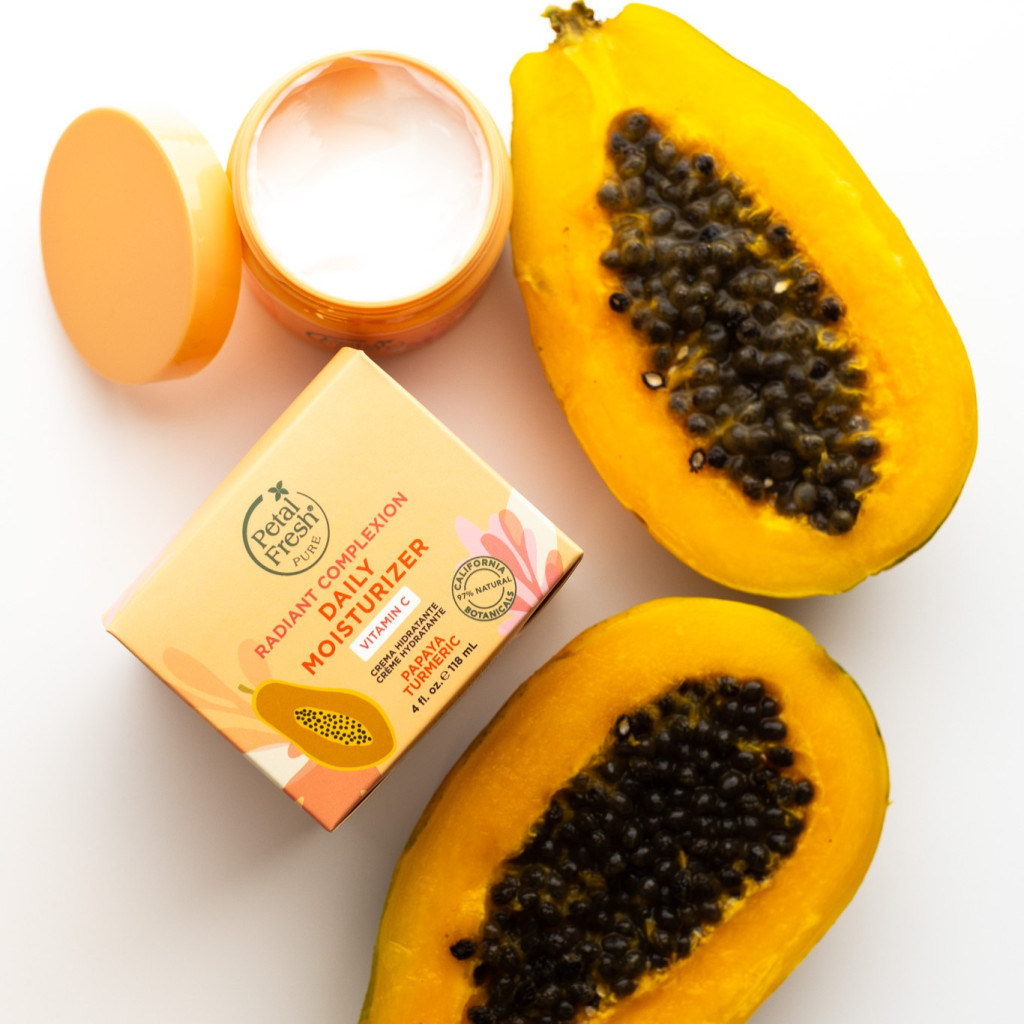 Petal Fresh Pure Radiant Complexion Moisturizer 118ml