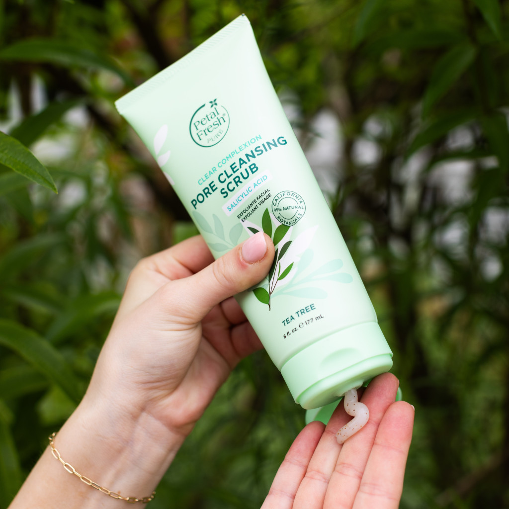 Petal Fresh Pure Pore Cleansing Scrub 177ml