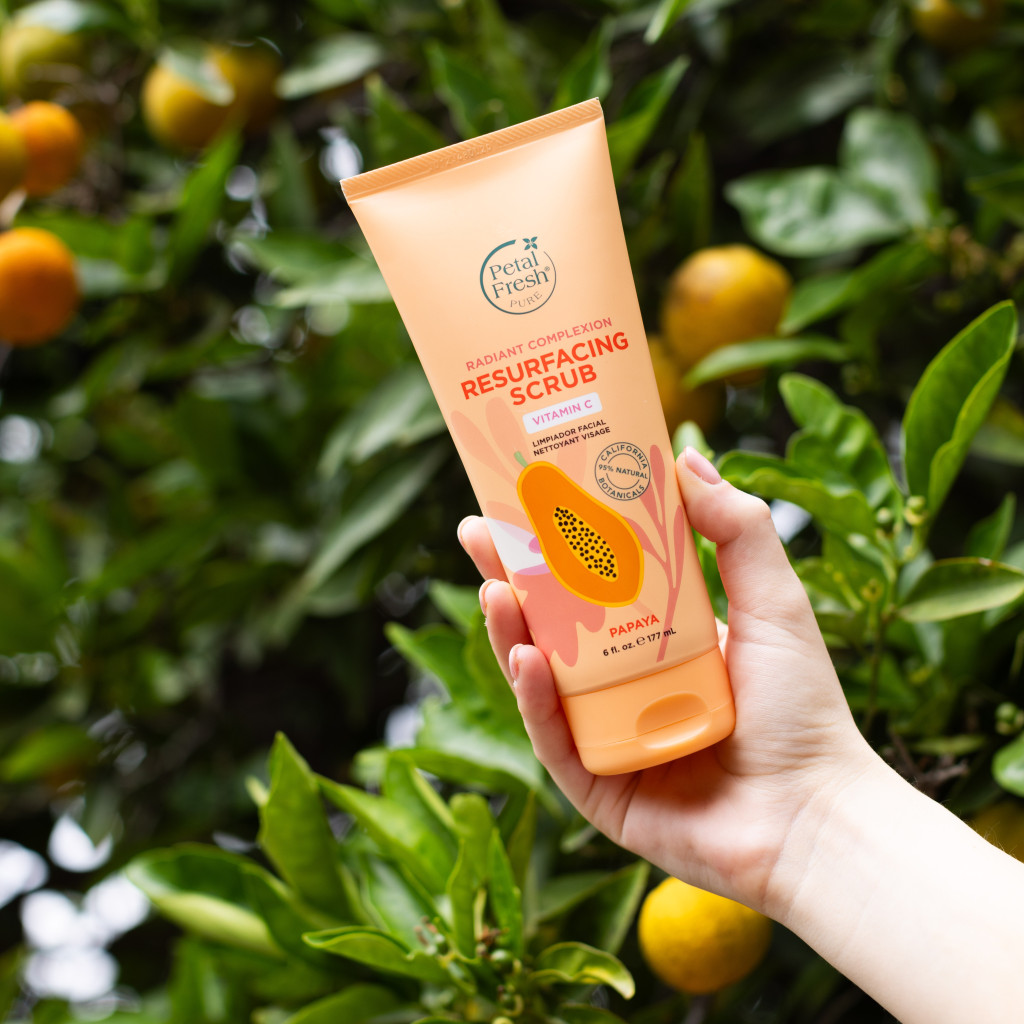 Petal Fresh Pure Resurfacing Scrub 177ml