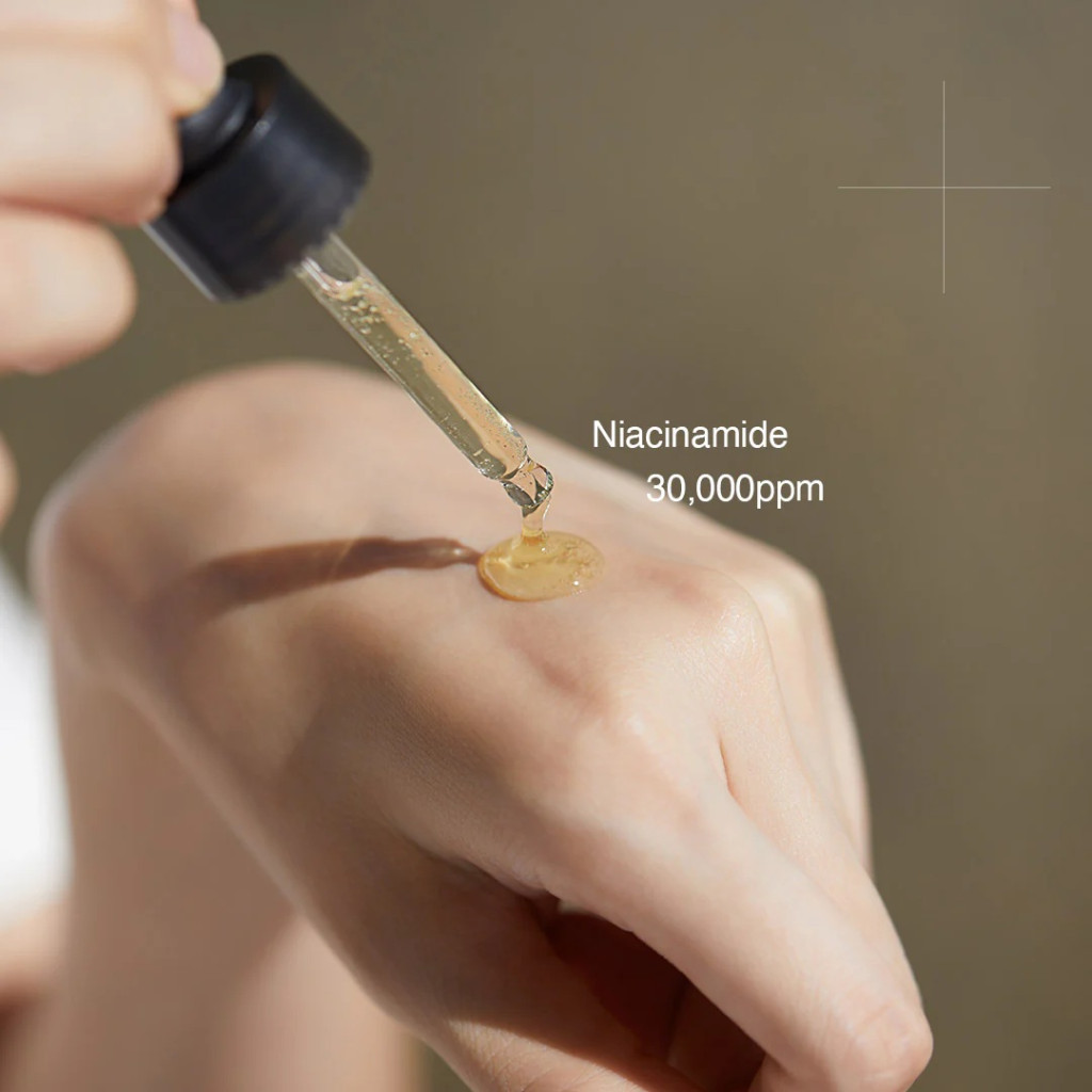 Mediheal Vitamin C Brightening, Gentle Daily Serum for Radiant, Smooth and Hydrated Skin - 40ml