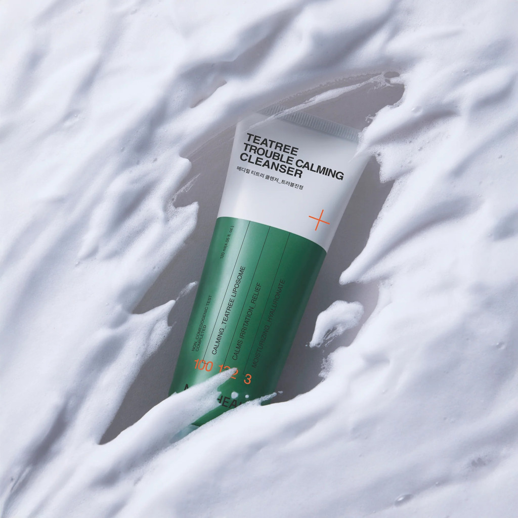 Mediheal Teatree Trouble Calming Cleanser, Gentle Daily Foam for Sensitive and Acne-Prone Skin - 120ml