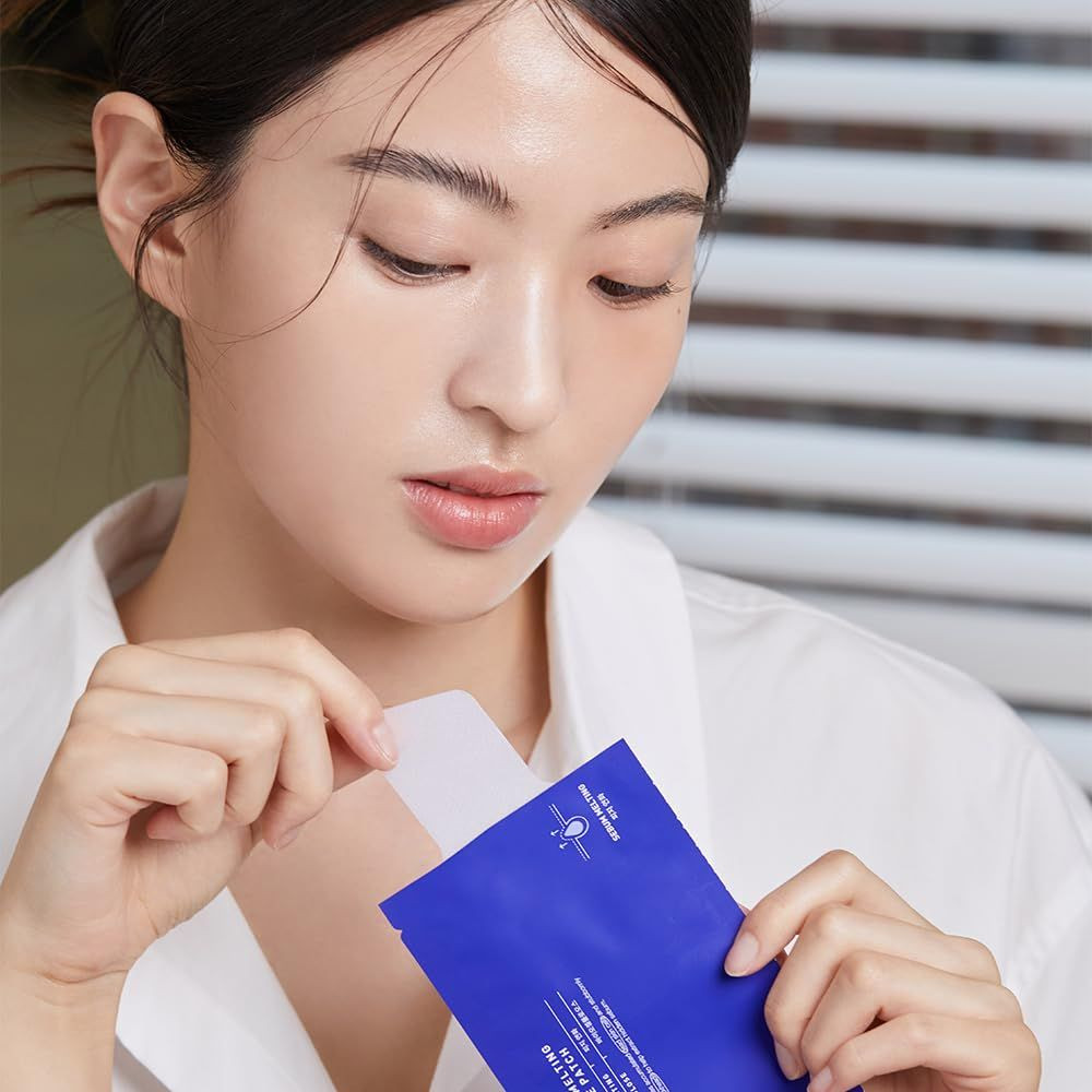 Mediheal Blackhead Melting Clear Nose Patch, Sebum Removal, Pore Tightening and Smooth Skin Care - 4s