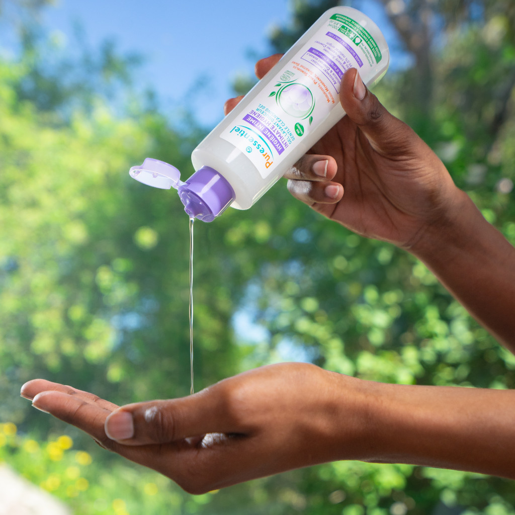 Puressentiel Intimate Hygiene Cleansing Gel, Gentle Organic Daily Care for Sensitive Intimate Areas, 200ml