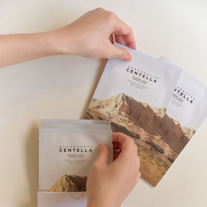 Skin1004 Centella Watergel Sheet Ampoule, Soothing, Hydrating, Cooling Mask for Sensitive Skin 25ml