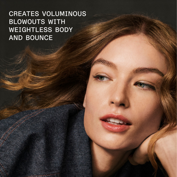 Olaplex Volumizing Dry Mist, Lightweight Heat Protectant Spray for Full, Shiny, and Healthy Blowouts - 150ml