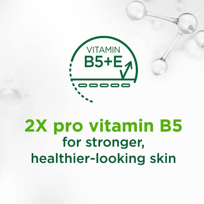 Simple Kind to Skin Moisturizing Facial Wash Hydrating, Gentle Cleanser for Sensitive and Healthy Skin, 150 ml