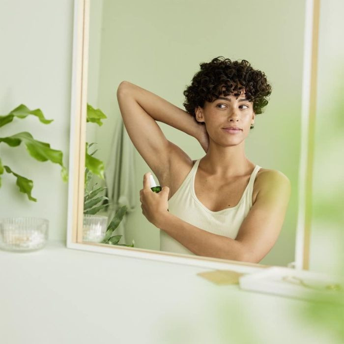 Weleda Wild Rose 24H Deodorant Spray, Natural Floral Freshness, Aluminum-Free, Skin-Kind Formula, 100ml