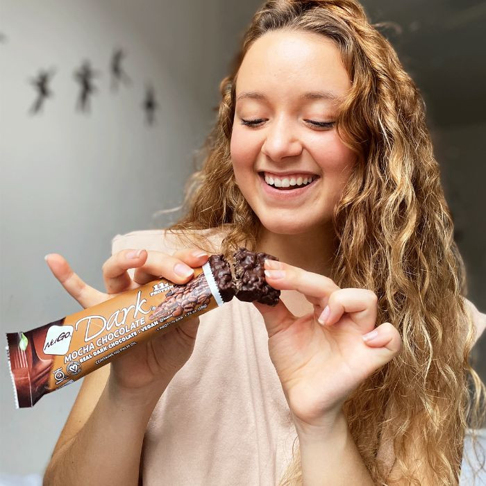 NuGo Dark Mocha Chocolate Protein Bar 50g, 11g Vegan Protein, Gluten Free, Non-GMO, Pack of 12 pcs