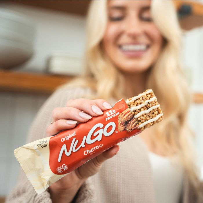 NuGo Original Churro Protein Bar 50g, 15g Protein, Gluten Free, Cinnamon Crunch Yogurt, Pack of 15 pcs