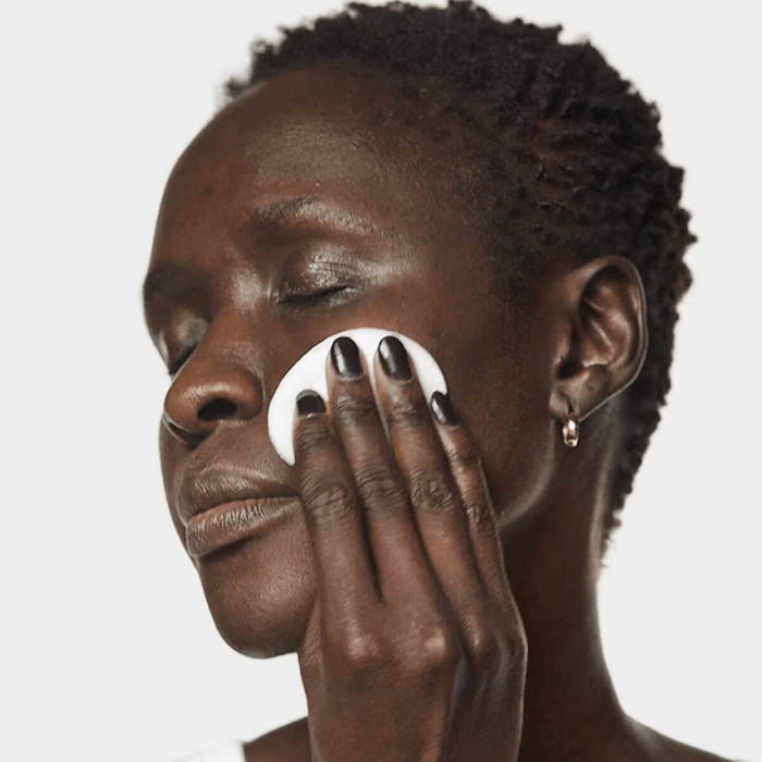 Clinique Clarifying Lotion 4 Oily to Very Oily Skin Exfoliating Toner for Oil Control and Clarity, 200ml